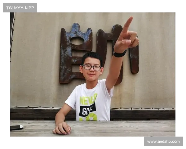 帕雷德斯与罗德里戈成功之路的异同与成长轨迹分析